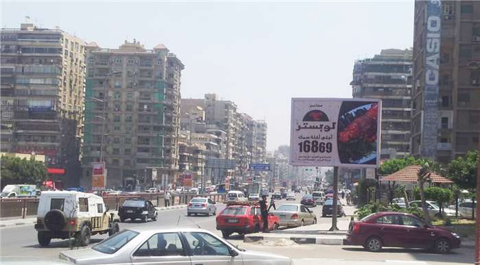 Mostafa Elnahas opposite total station 3x4