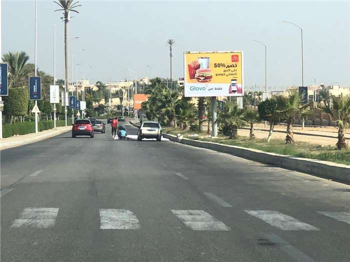Al BustanStreet in front of 500500 hospital Size ( 3 M X 4 M ) sheikh zayed outdoor advertising in egypt